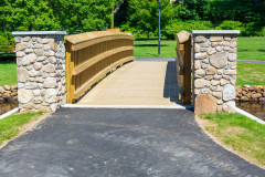 Walkway transition to bridge